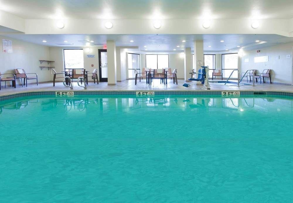 מלון Courtyard By Marriott פאלמדייל מראה חיצוני תמונה
