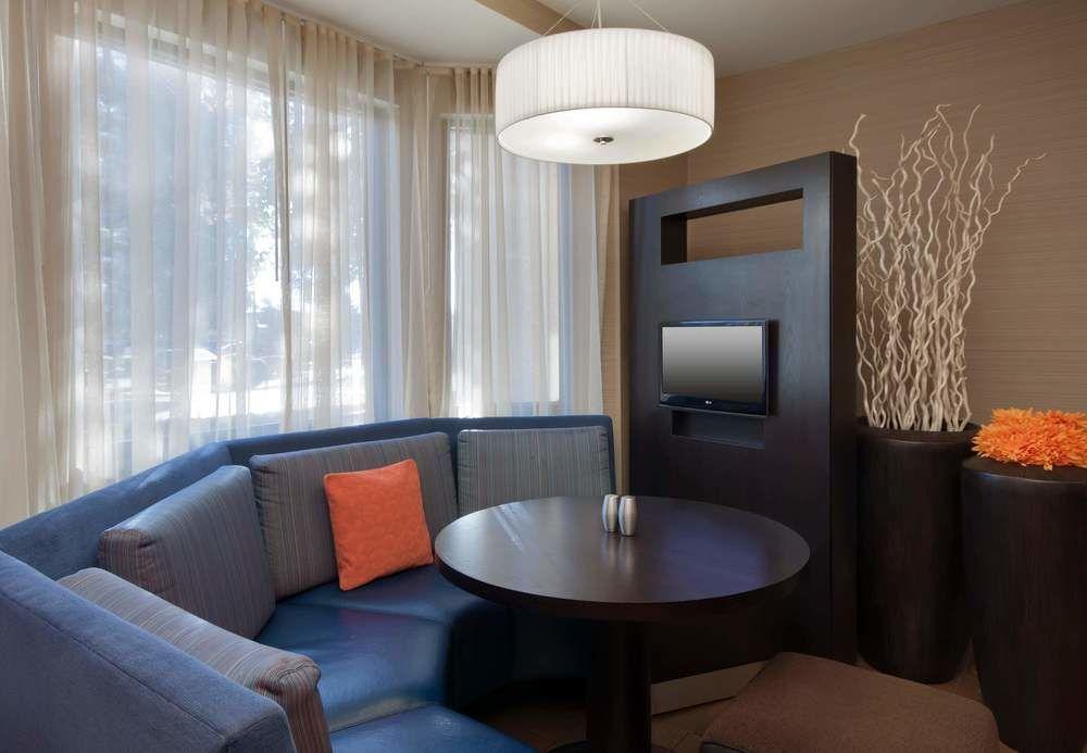 מלון Courtyard By Marriott פאלמדייל מראה חיצוני תמונה