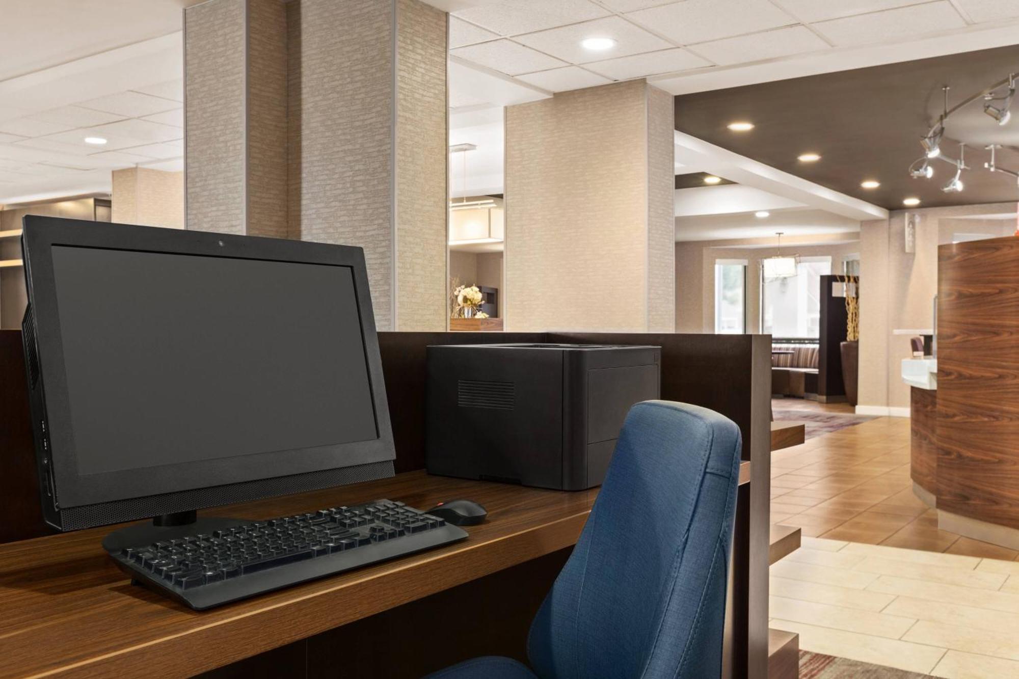 מלון Courtyard By Marriott פאלמדייל מראה חיצוני תמונה