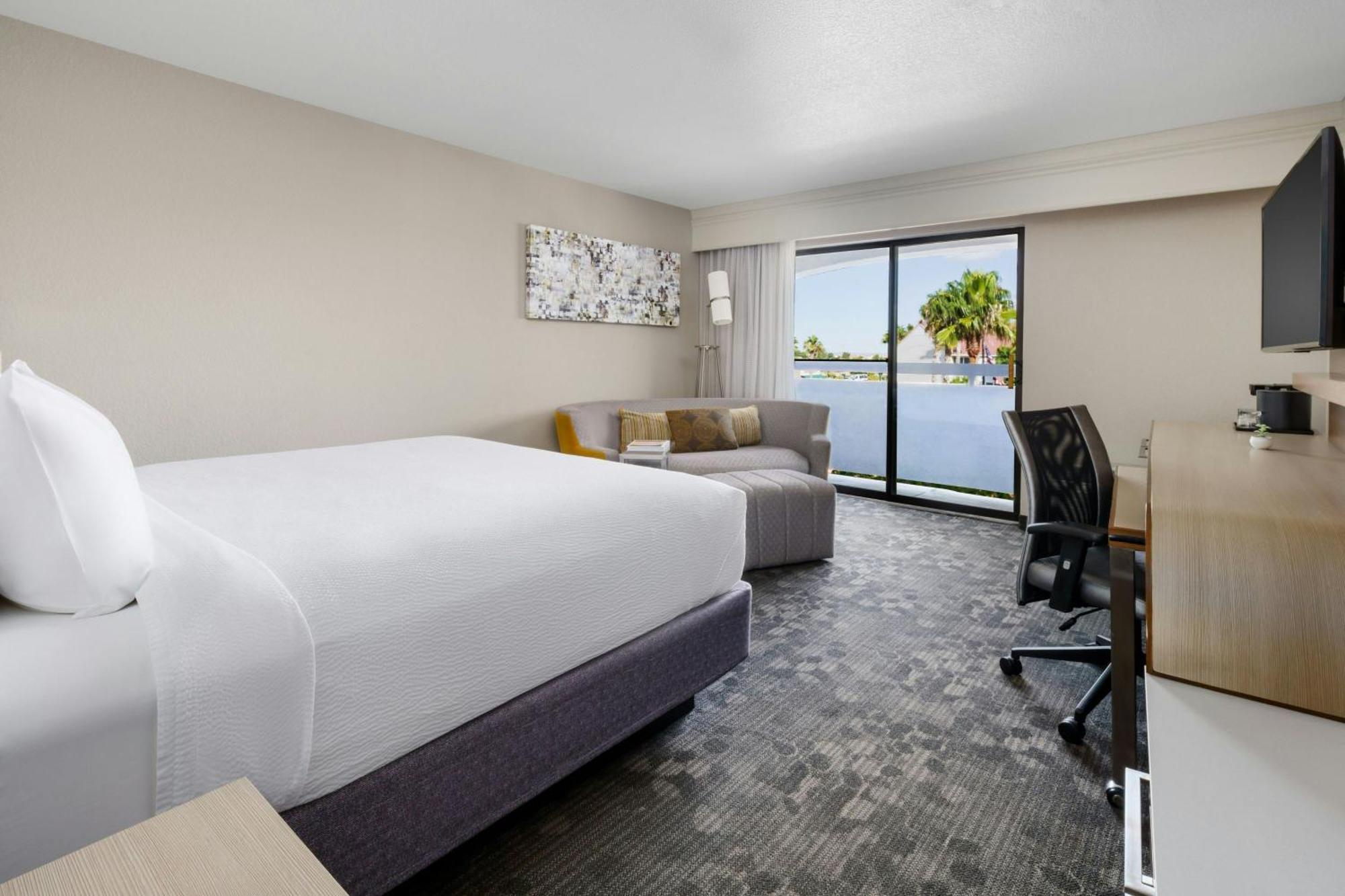 מלון Courtyard By Marriott פאלמדייל מראה חיצוני תמונה