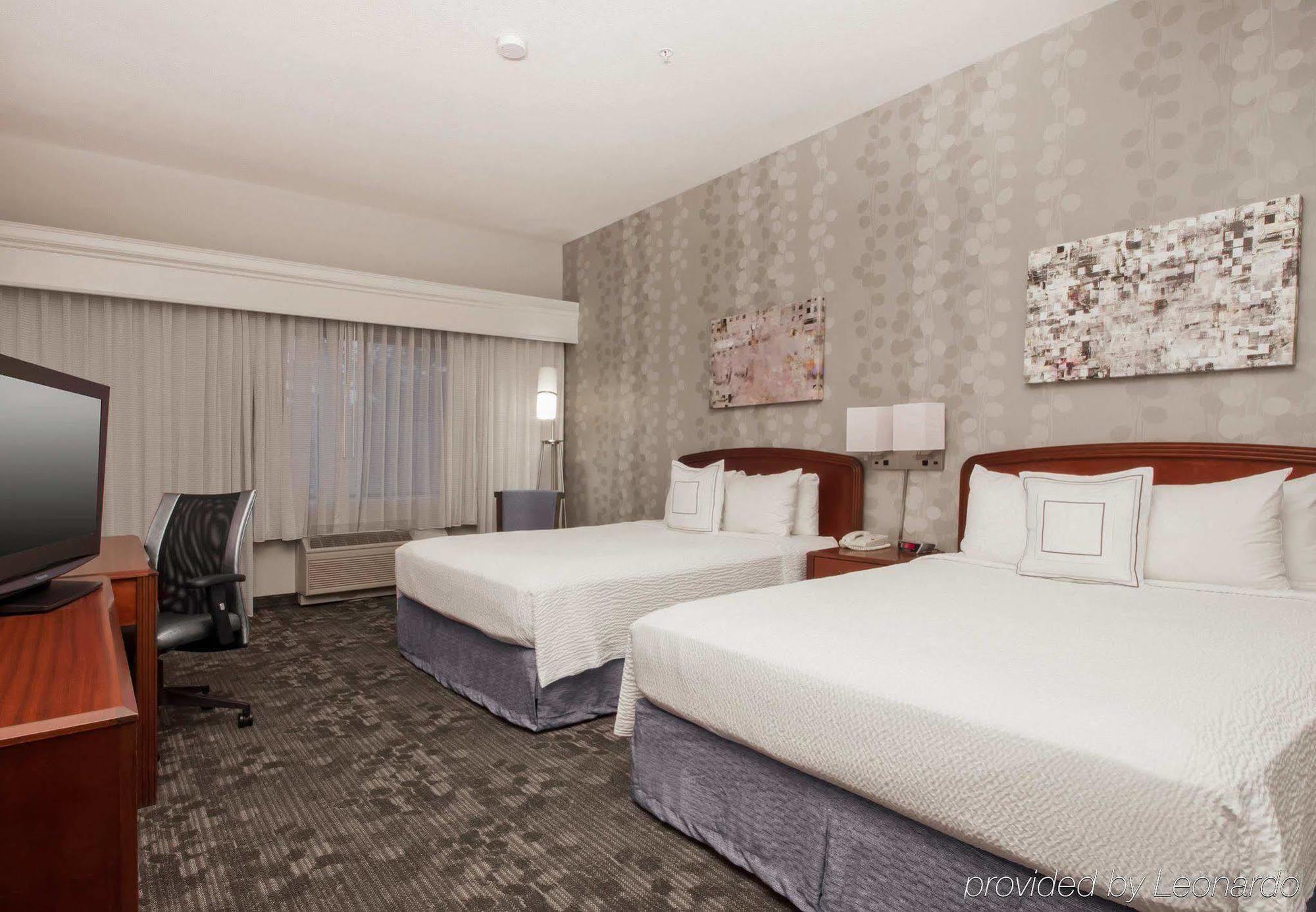 מלון Courtyard By Marriott פאלמדייל מראה חיצוני תמונה