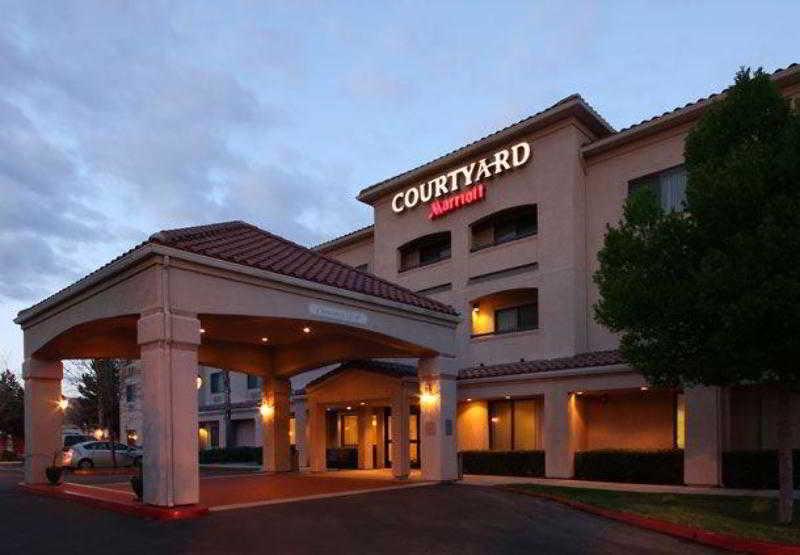 מלון Courtyard By Marriott פאלמדייל מראה חיצוני תמונה